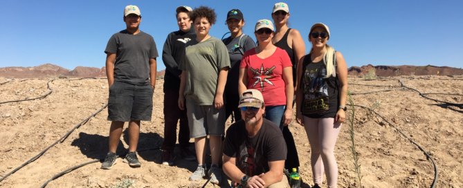 Merlin Team Volunteers at the Fall Las Vegas Wash Green-Up